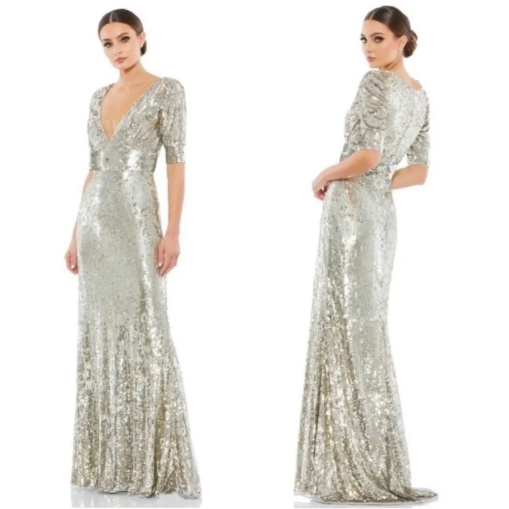 Mac Duggal 4707 Sequin Stripe Platinum Metallic V-Neck Gown Size 12 - Picture 1 of 13